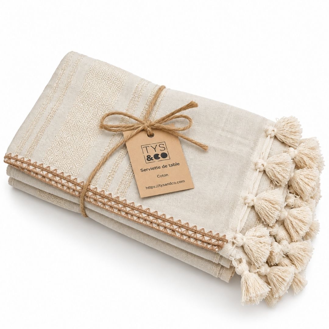 Jeté & Nappe HARMONIE en 100 % coton fait main, 300 × 140 cm. Grège & Doré, idéal comme jeté de canapé ou nappe de table.