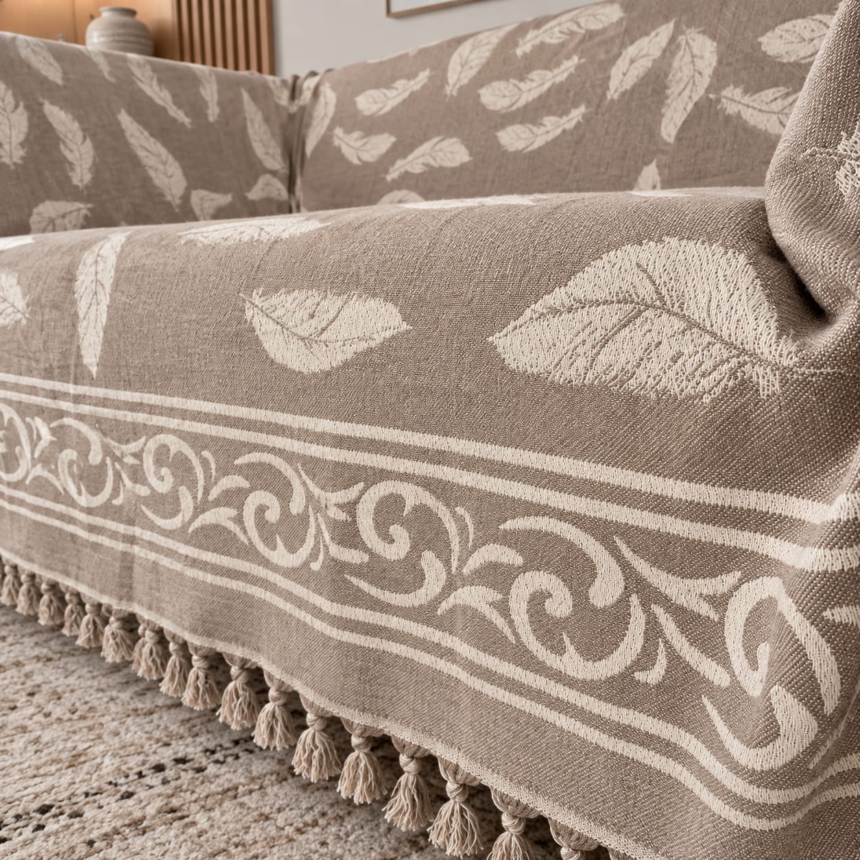 Jeté Feuillage Élégance – Taupe | TysandCo